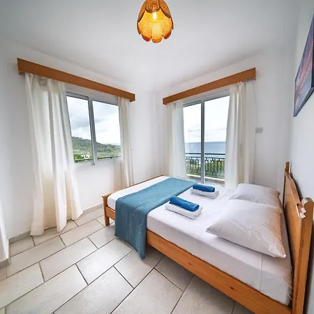 Villa Seaview Paradise With Private Pool & Jacuzzi In Paphos *